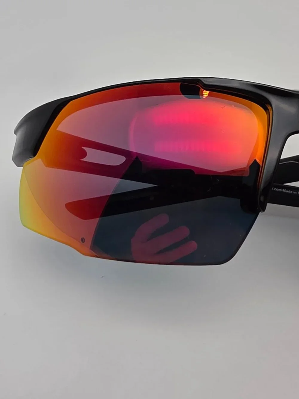 Tifosi Centus Golf Gloss Black Frame Red Mirror Lens Sunglasses w/ Case Taiwan